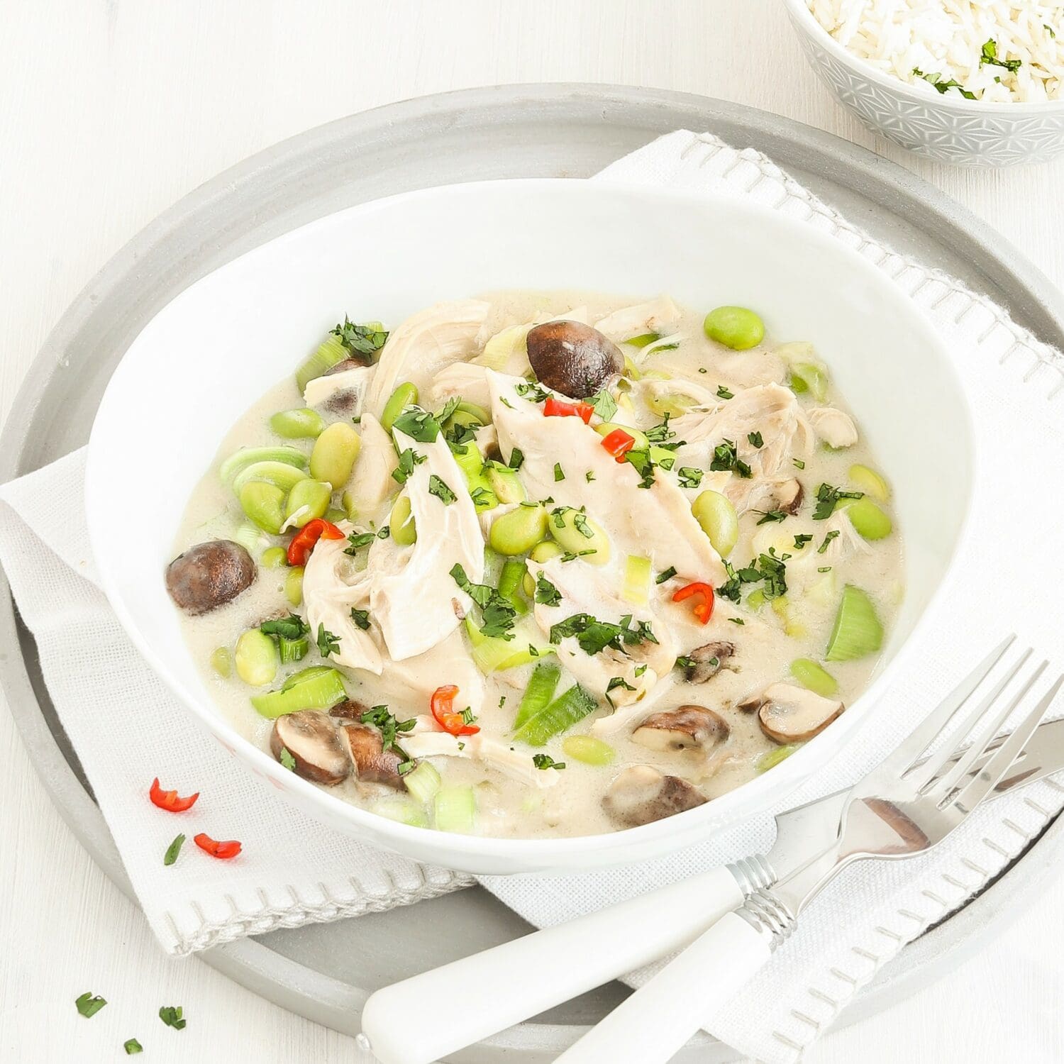 Asiatisches Hühnerfrikassee mit Champignons