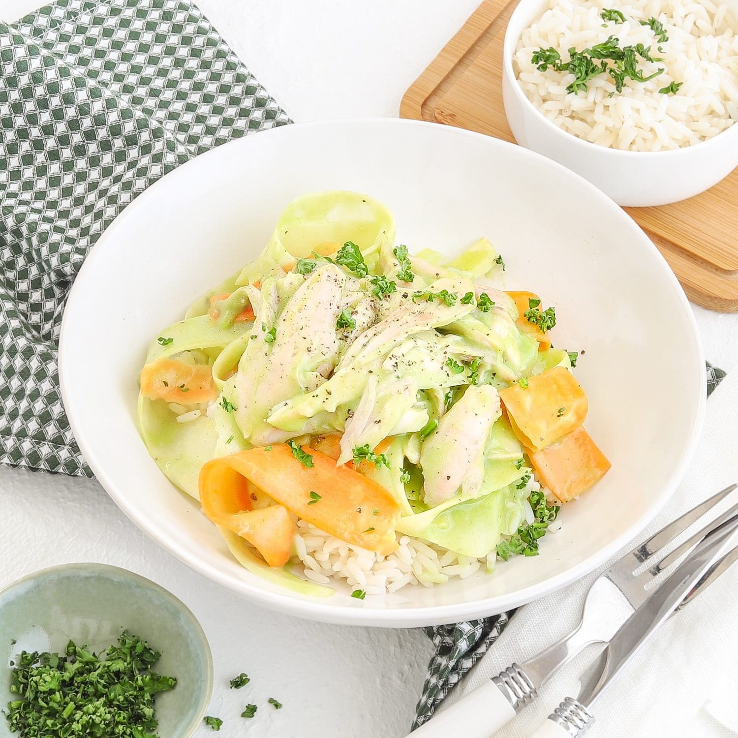 Grünes Hühner-Frikassee mit Spinat