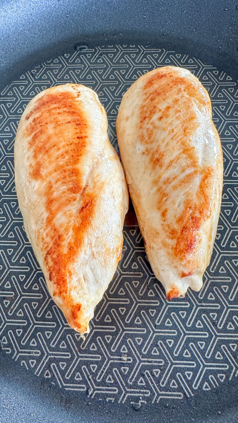 Hähnchenfilet mit Erdbeersalsa - We love Geflügel Hähnchenfilet mit Erdbeersalsa - We love Geflügel